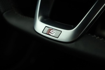 Audi Q8 SUV 3.0 55 TFSI 340KM 2019 Audi Q8 55 TFSI, Salon Polska, Serwis ASO, 4X4, zdjęcie 26