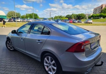 Volvo S60 II Sedan Facelifting 2.0 D4 DRIVE-E 190KM 2016 Volvo S60 D4 2.0D 190KM AUTOMAT XENON SKÓRA NAVI ALU STAN BDB, zdjęcie 18