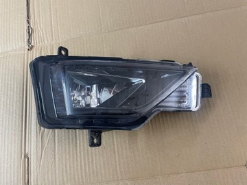 halogen przeciwmgielny prawy vw golf sportsvan