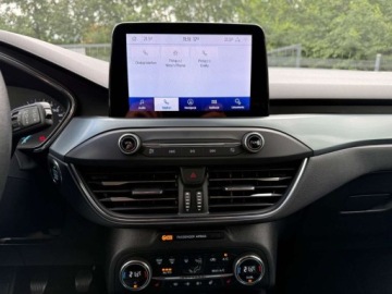 Ford Focus IV Kombi 1.5 EcoBlue 120KM 2020 Ford Focus LedNavigacjaPDCPodgrzewana kierownica i szybaRadarNowy Rozrzad, zdjęcie 9