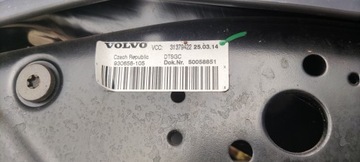 VOLVO S60 T5 - переднее сиденье