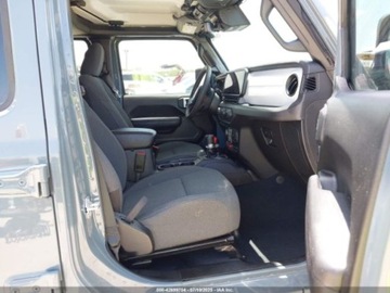 Jeep Gladiator 2024 Jeep Gladiator Willys 2024 3.6l 3.6 Benzyna 285KM, zdjęcie 9