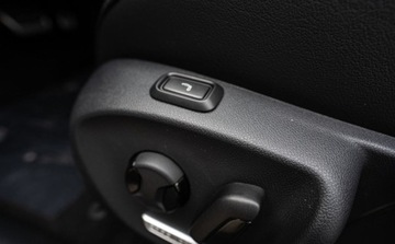 Volkswagen Passat B9 2025 Volkswagen Passat Black Style, IQ.Drive, dostepny od reki 2.0 Benzyna, zdjęcie 18