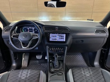 Volkswagen Tiguan II SUV Facelifting 2.0 TDI 200KM 2021 Volkswagen Tiguan Pelna oferta na R-CARS.pl 2.0 Diesel 200KM, zdjęcie 12