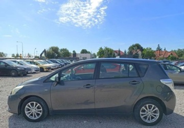 Toyota Verso Minivan 2.0 D-4D 126KM 2010 Toyota Verso Toyota Verso 2.0 Diesel 126KM, zdjęcie 1