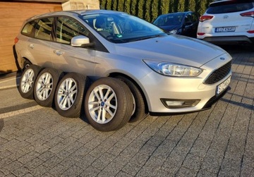 Ford Focus III Kombi Facelifting 1.0 EcoBoost 125KM 2017 Ford Focus Benzyna 125KM, zdjęcie 22