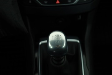 Peugeot 308 II SW Facelifting 1.5 BlueHDI 130KM 2019 Peugeot 308 1.5 BlueHDi, Salon Polska, Serwis ASO, zdjęcie 13