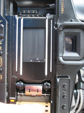 Камера Canon T90 ВКЛЮЧЕНА