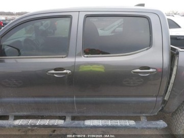 Toyota Tacoma II 2023 Toyota Tacoma 2023r., SR V6, od ubezpieczalni 3.5 Benzyna 278KM, zdjęcie 3