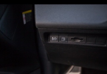 Peugeot 2025 Peugeot 308 1.6 Hybrid PHEV GT EAT8 Bogata Wersja Zadbany Niski Przebieg F, zdjęcie 33