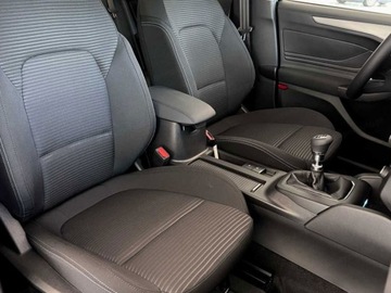 Ford Focus IV Kombi Facelifting 1.0 EcoBoost 125KM 2024 Od ręki - Titanium X 1.0 EcoBoost 125KM / Pakiet Winter, zdjęcie 4