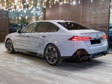 BMW Seria 5 G90-91 Touring 2.0 520d 197KM 2025 BMW Seria 5 520d xDrive Sport Sedan 2.0 (197KM) 2025, zdjęcie 2