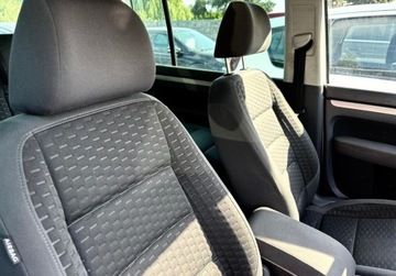 Volkswagen Touran I 2.0 TDI 140KM 2007 Volkswagen Touran 7 osobowy 2.0 TDI 140 KM klimatronik Zamiana 2.0 Diesel, zdjęcie 6