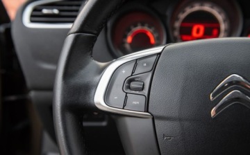 Citroen C4 II Hatchback 5d 1.6 HDi 92KM 2013 Citroen C4 1.6eHDI 92KM Climatron 2xOpony po Serwisie Gwarancjia 1.6, zdjęcie 17