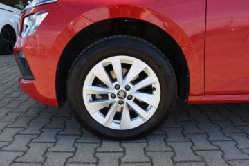 Skoda Kamiq Crossover Facelifting 1.0 TSI 115KM 2025 Skoda Kamiq SalonPL Selection DSG LEDKESSYTEMPOMATPakiet Winter Premium FV, zdjęcie 36