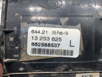 HALOGEN LEVÝ PŘEDNÍ OPEL CORSA E 13253625 HATCHBACK