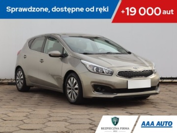 Kia Ceed II Hatchback 5d Facelifting 1.6 GDI 135KM 2017 Kia Ceed 1.6 GDI, Salon Polska, Serwis ASO, Navi
