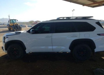 Toyota Sequoia II 2024 Toyota Sequoia 2024, 3.4L, 4x4, TRD PRO, od ubezpieczalni 3.4 Benzyna 437KM, zdjęcie 1