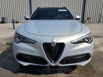 Alfa Romeo Stelvio 2023 Alfa Romeo Stelvio Sprint, 2023r., 2.0L 2.0 Benzyna 280KM, zdjęcie 4