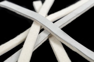 Niemiecki filc pod dekawki PASKI 13mm x 3mm