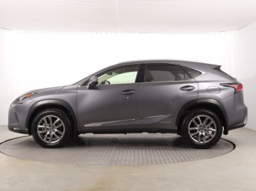 Lexus NX I SUV 300h 197KM 2017 Lexus NX 300h, Salon Polska, 4X4, Automat, Skóra, zdjęcie 2