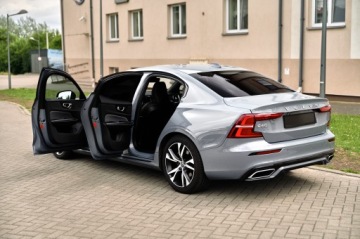 Volvo S60 III 2022 R-DESIGN__ 5 SZTUK W OFERCIE, zdjęcie 20
