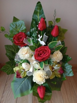 Оформление кладбища GRAVE композиция ВЕСЕННИЙ НАБОР