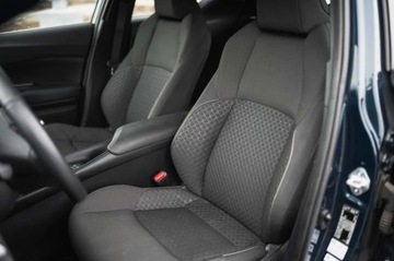 Toyota C-HR I Crossover Facelifting 1.8 Hybrid 122KM 2022 Toyota C-HR 1.8 Hybrid, Serwis ASO, Automat, zdjęcie 16