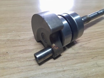 КОЛЕНВАЛ MCCULLOCH MD 330 AV