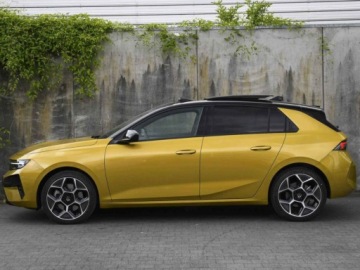 Opel Astra L 2026 Od ręki - Ultimate 1.2 T mHEV 145KM / panoramiczne okno dachowe + hak, zdjęcie 2