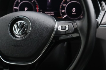 Volkswagen Arteon Fastback 2.0 TDI 240KM 2017 VW Arteon 2.0 BiTDI 4Motion, Salon Polska, zdjęcie 16