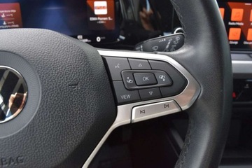 Volkswagen Golf VIII Variant 1.5 TSI 130KM 2022 Volkswagen Golf Variant SalonPL TSI 130KM Variant Life ACC LaneAssist Czuj, zdjęcie 14