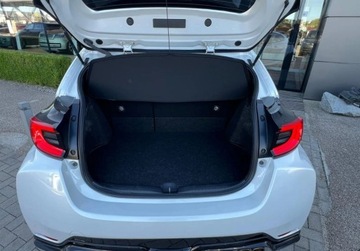 Toyota 2021 Toyota Yaris 1.6 Benzyna 261KM, zdjęcie 16