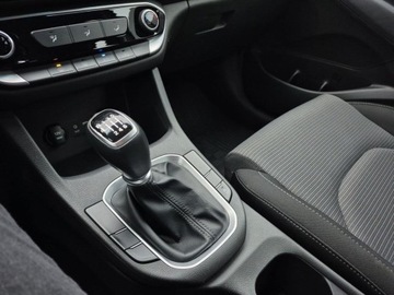 Hyundai i30 III Hatchback 1.4 MPI 100KM 2019 Hyundai i30 Salon PL Zadbany maly przebieg 1.4 Benzyna 100KM, zdjęcie 13