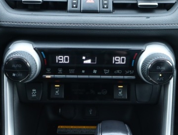 Toyota RAV4 V SUV 2.5 Hybrid Dynamic Force 222KM 2021 Toyota RAV 4 2.5 Hybrid, Salon Polska, zdjęcie 14