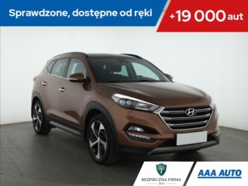 Hyundai Tucson III SUV 1.7 CRDi 141KM 2016 Hyundai Tucson 1.7 CRDi, Salon Polska, Serwis ASO