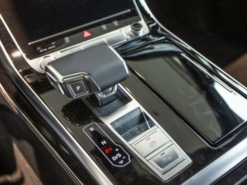 Audi Q8 SUV 3.0 50 TDI 286KM 2025 AUDI Q8 TDI quattro Suv 3.0 (286KM) 2025, zdjęcie 9