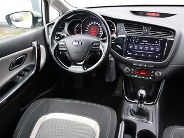 Kia Ceed II Hatchback 5d 1.6 GDI 135KM 2012 Kia Ceed 1.6 GDI, Klima, Klimatronic, Tempomat,ALU, zdjęcie 6