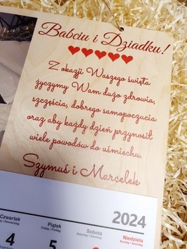 Prezent Kalendarz DZIEŃ BABCI I DZIADKA ze zdjęciem druk UV