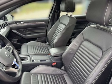 Volkswagen Passat B8 GTE Variant Facelifting 1.4 TSI Plug-In-Hybrid 218KM 2022 Volkswagen Passat Variant GTE Virtual Matrix Tempomat ACC NAPPA Led, zdjęcie 9