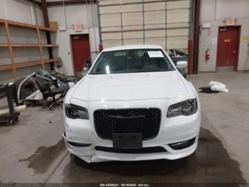 Chrysler 300C II 2022 Chrysler 300 TOURING L 2022, od ubezpieczalni 3.6 Benzyna 292KM, zdjęcie 2