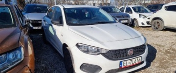 Fiat Tipo II Sedan 1.4 95KM 2018 Fiat Tipo 2018r, SALON POLSKA. 1.4 LPG. Delikatnie uszkodzony lewy tyl. Je, zdjęcie 1