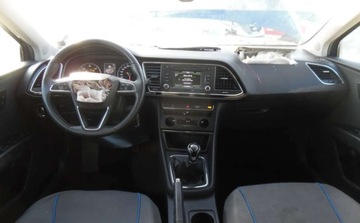 Seat Leon III SC 1.6 TDI 110KM 2015 Seat Leon 2015r, 1.6 TDI. Uszkodzony przod. 1.6 Diesel 110KM, zdjęcie 5