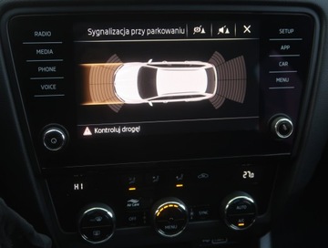 Skoda Octavia III Kombi Facelifting 1.6 TDI 115KM 2019 Skoda Octavia 1.6 TDI, Salon Polska, Serwis ASO, zdjęcie 9