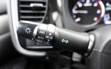 Mitsubishi Outlander III 2017 Mitsubishi Outlander 2.2DI-D 150KM 4WD 4x4 7osobowy Xenony Nawigacja Grzan, zdjęcie 23