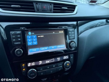 Nissan Qashqai II Crossover 1.2 DIG-T 115KM 2015 Nissan Qashqai Nissan Qashqai 1.2 DIG-T N-Vision 1.2 Benzyna 115KM, zdjęcie 26