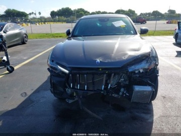 Maserati Levante 2023 Maserati Levante GT 2023 3.0l 3.0 Benzyna 345KM, zdjęcie 7