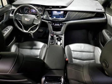 Cadillac 2023 Cadillac XT6 Premium Luxury 2023 3.6l 3.6 Benzyna 310KM, zdjęcie 3