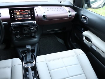 Citroen C4 Cactus Crossover Facelifting 1.2 PureTech 110KM 2018 Citroen C4 Cactus 1.2 PureTech, Salon Polska, zdjęcie 7