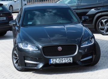 Jaguar XF II Sedan 2.0 i4D 180KM 2018 Jaguar XF R-Sport Ogrzew.Kierow. Navi Pro 10,2’" Fotele Elek.+Ogrz. Carplay, zdjęcie 32